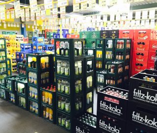 bottle-store-905481_1920