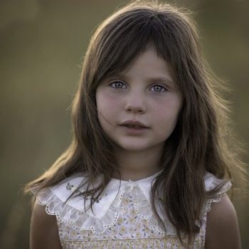 child-931152_640