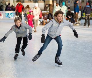 ice-skating-235547_640
